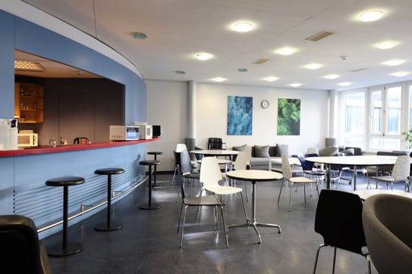 Freie Gewerbefläche von total 4'376 m² 11