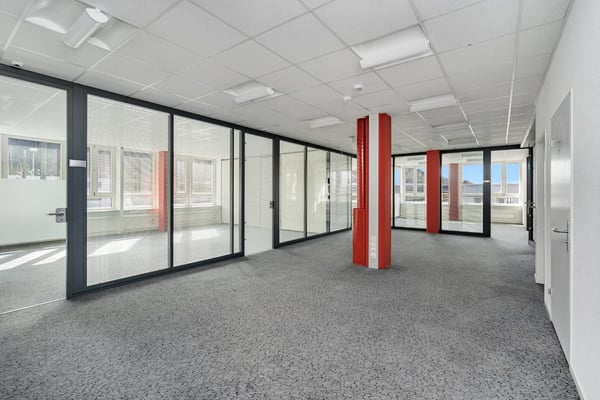 Freie Gewerbefläche von 1010 m² 4