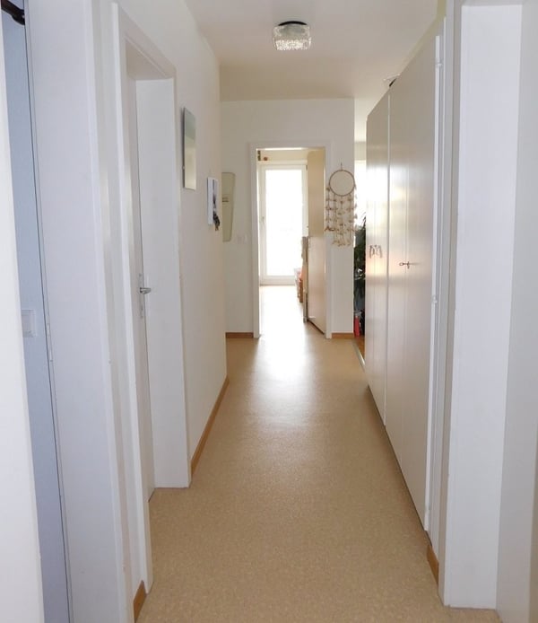 Ruhige 1.5-ZW à 70 m2 im EG mit sonnigem Balkon 3