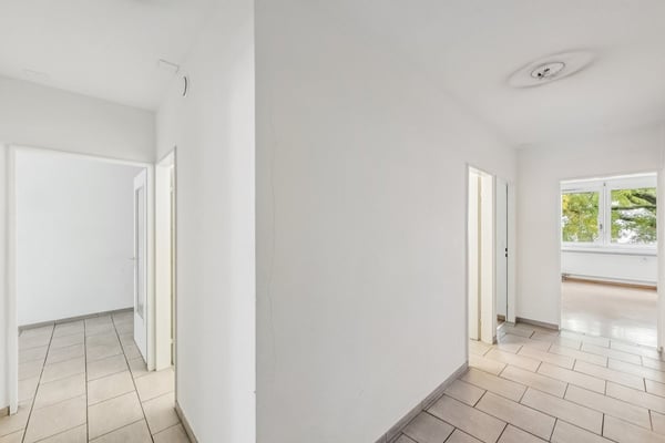 Praxis-/Büroräume mit flexibler Gestaltungsmöglichkeit im Gundeli 2