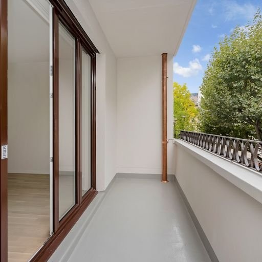 1.5-ZW mit Terrasse und zwei Balkonen im Zentrum von Biel 6