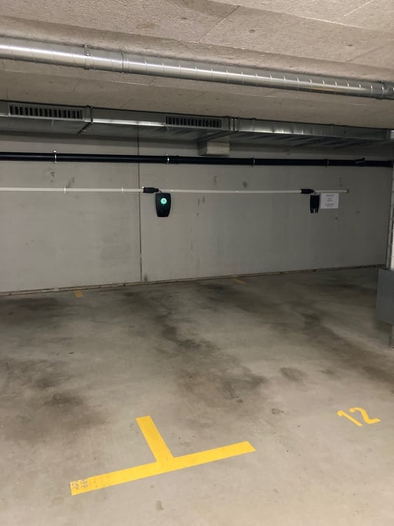 Ihr Einstellhallenplatz mitten im Zentrum! 2