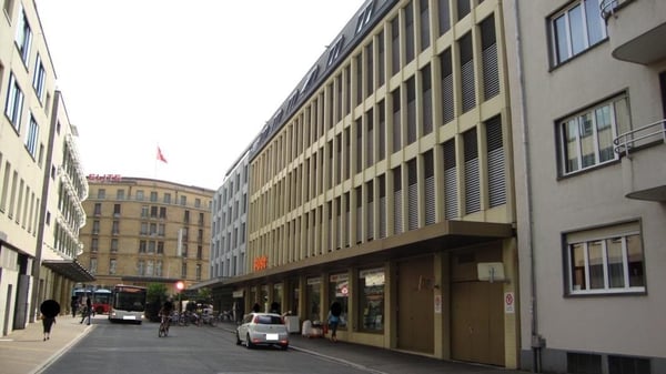 Ihr Einstellhallenplatz mitten im Zentrum! 1