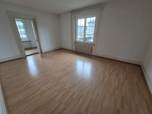Befristete Miete bis 28. Februar 2027 / Charmante 4.5-Zimmerwohnung an zentraler Lage in Bern-Bümpliz 4
