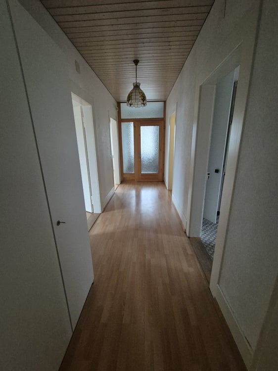 Befristete Miete bis 28. Februar 2027 / Charmante 4.5-Zimmerwohnung an zentraler Lage in Bern-Bümpliz 3