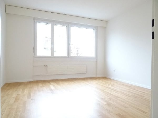 Moderne 1.5-ZW à 16 m² im 2. OG mit sonnigem Balkon 9