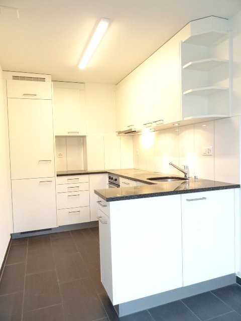 Moderne 1.5-ZW à 16 m² im 2. OG mit sonnigem Balkon 3