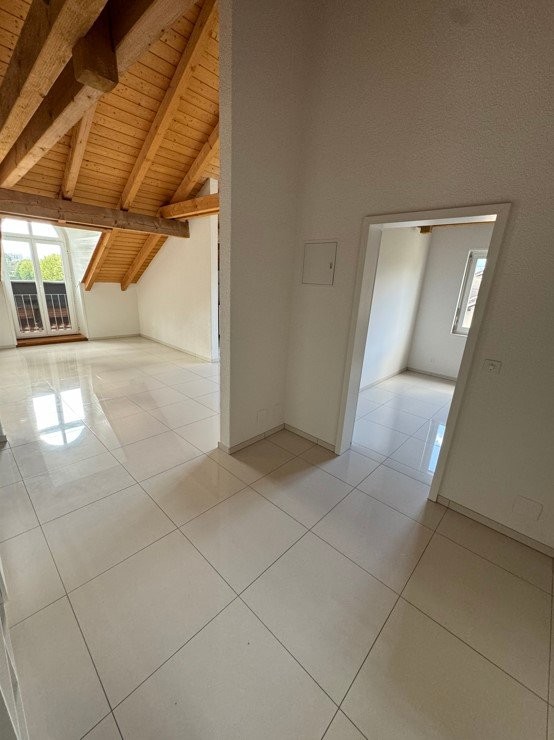 Schöne Dachwohnung! Ihr neues Zuhause im Zuchwil! 8