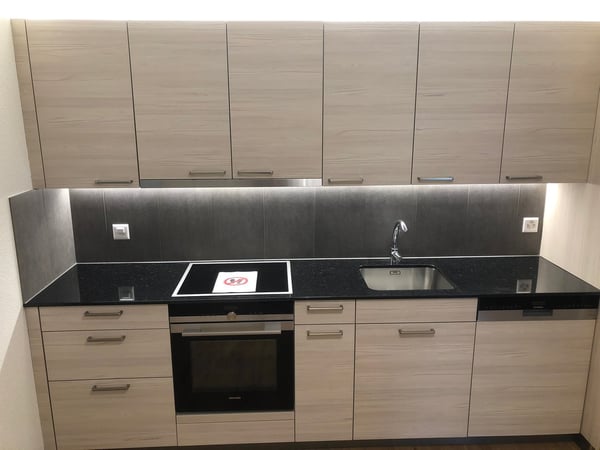 Helle, gepflegte Zimmer in ruhiger Liegenschaft 1