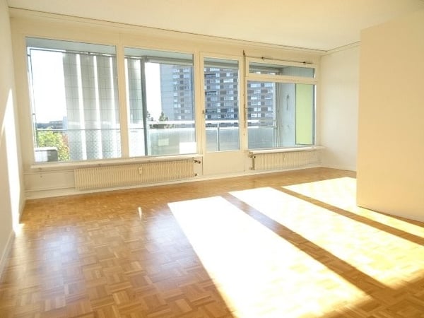 5.5-ZW im 4. OG à 134 m² 4