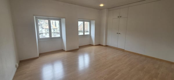 Surface administrative de 100 m²  Quartier du Bourg, Fribourg 4