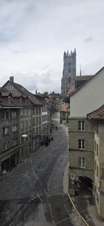 Surface administrative de 100 m²  Quartier du Bourg, Fribourg 7