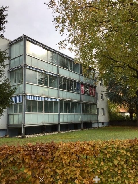 Grosszügige 5.5-Zimmerwohnung zu vermieten 1