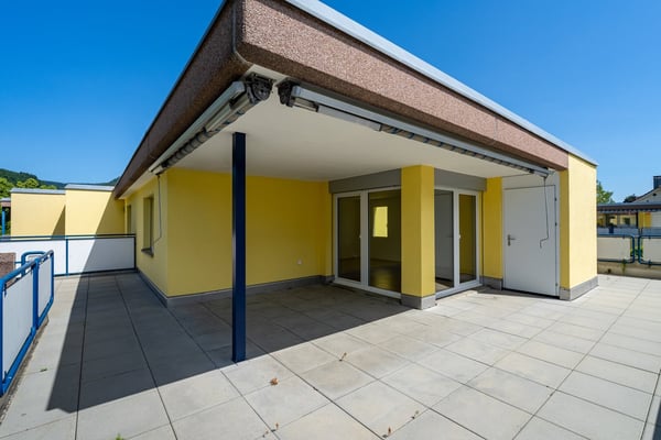 Attratike Attikawohnung mit grosser Terrasse 12