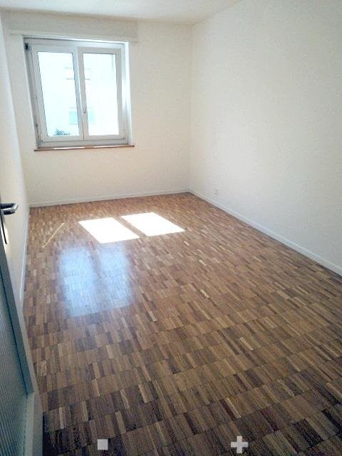 3-Zimmerwohnung im 2. OG mit Balkon 6