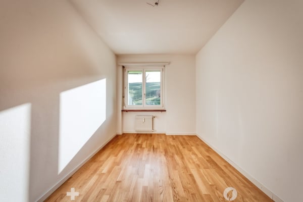 Attraktive 4 Zimmer Wohnung im 2. OG 5