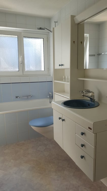 Appartement spacieux de 4 pièces au 4ème étage 8