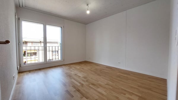 Topmoderne 2.5-ZW à 60 m² mit grossem Balkon 5