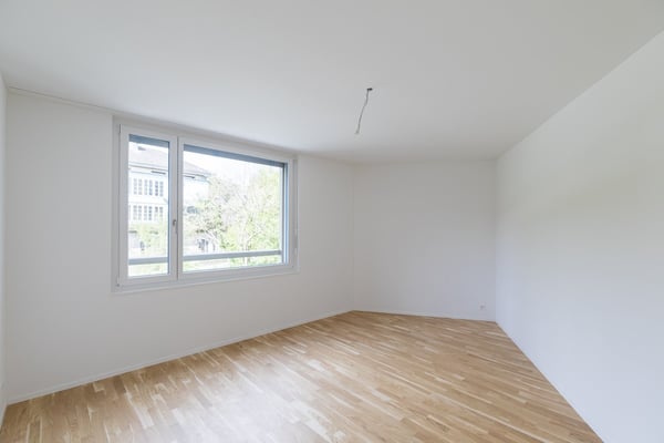 Moderne 2.5 Zi.-Whg. im naturnahen Fünfeck 7