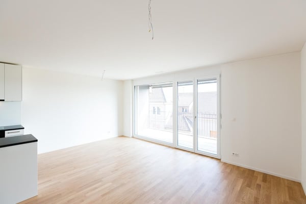 Familienfreundliche 4.5-Zimmerwohnung mit zwei privaten Gartenbereiche 3