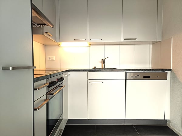 Helle & moderne 2.5-Zimmer-Wohnung mit Komfort 4