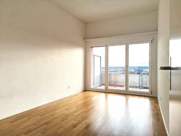 Helle & moderne 2.5-Zimmer-Wohnung mit Komfort 2