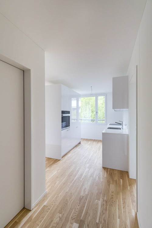 Moderne 2.5 Zi.-Whg. im naturnahen Fünfeck 2