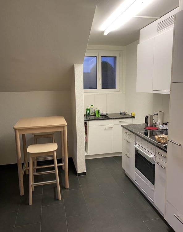 Ihre Chance: Sonnige Wohnung mit Balkon im Länggass-Quartier 4