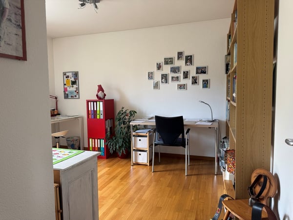 Tolle 4.5-Zimmerwohng im 2. OG rechts 6