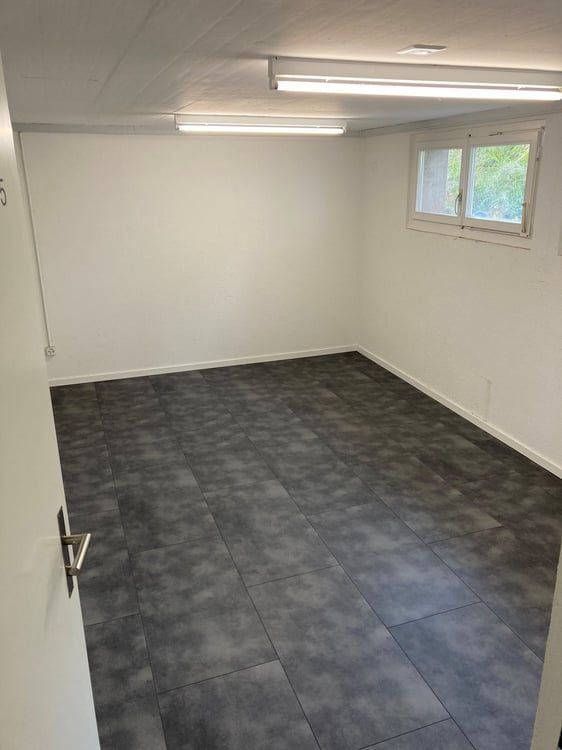 Bastelräume à 12 / 21 m² 2