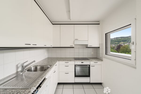Ihre 4.5-Zimmer-Wohnung in einer grünen und ruhigen Umgebung 6
