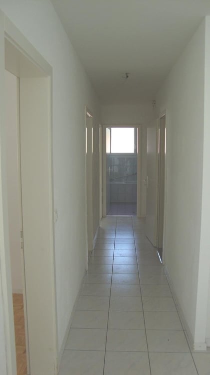 Charmant appartement de 4.5 pièces au rez avec terrasse 2