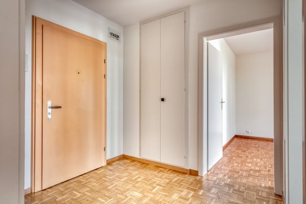 Charmant appartement de 2.5 pièces au 8ème étage 7