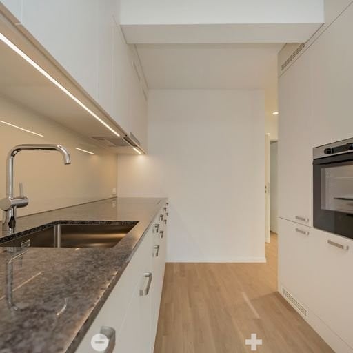 Sanierte 4.5-ZW mit Balkon und Terrasse im Zentrum von Biel 7