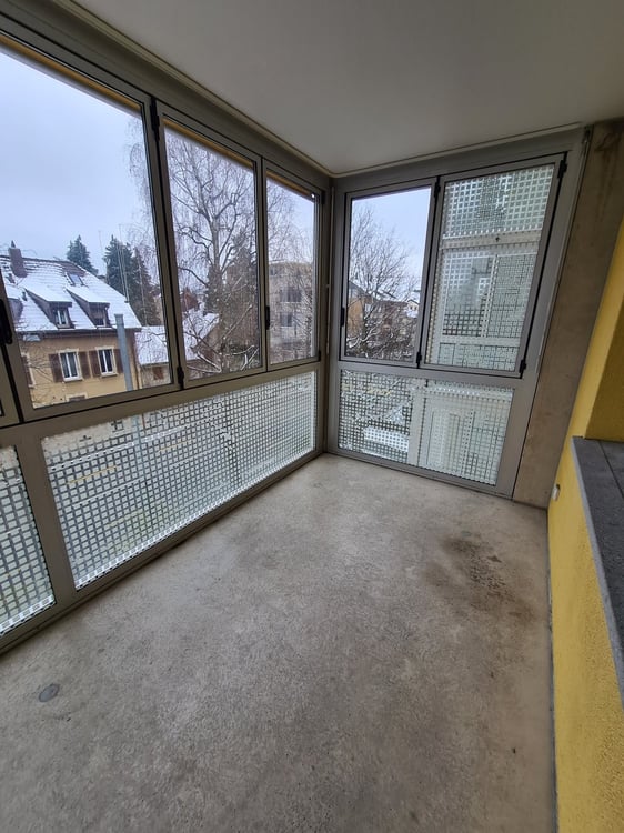 3.5 Zimmerwohnung im 1. OG mit Balkon 10