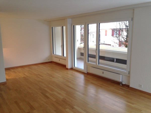 Moderne und zentrale 4½- Zimmerwohnung 5