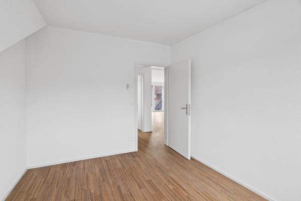 Moderne 3.5-Zimmer-Dachwohnung mit Charme! Letzte Chance! 4