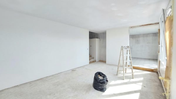 Attika-Wohnoase: Teilsanierte 3-Zimmerwohnung wartet auf Sie! 5