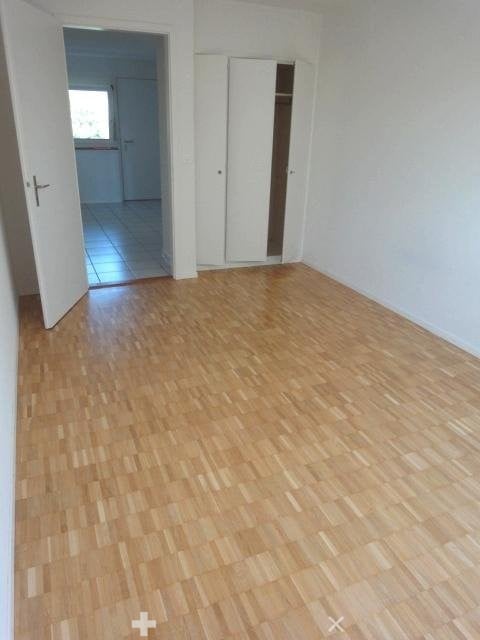 2.5-Zimmerwohnung im Grünen / 2,5 pièces dans un cadre verdoyant 5