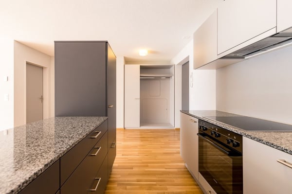 Attraktive 2.5-Zimmerwohnung in Unterseen 3