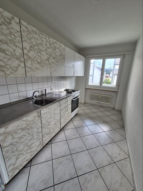 Ruhig gelegene 4- Zimmerwohnung in Thun-Dürrenast 1