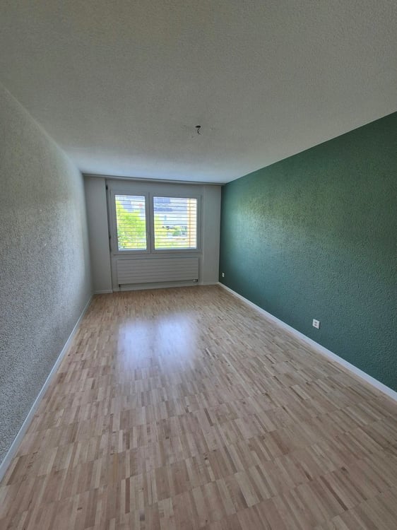 Moderne 4.5 Zimmerwohnung mit grosszügiger Terrasse 11