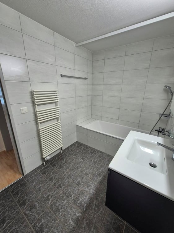 Moderne 4.5 Zimmerwohnung mit grosszügiger Terrasse 5