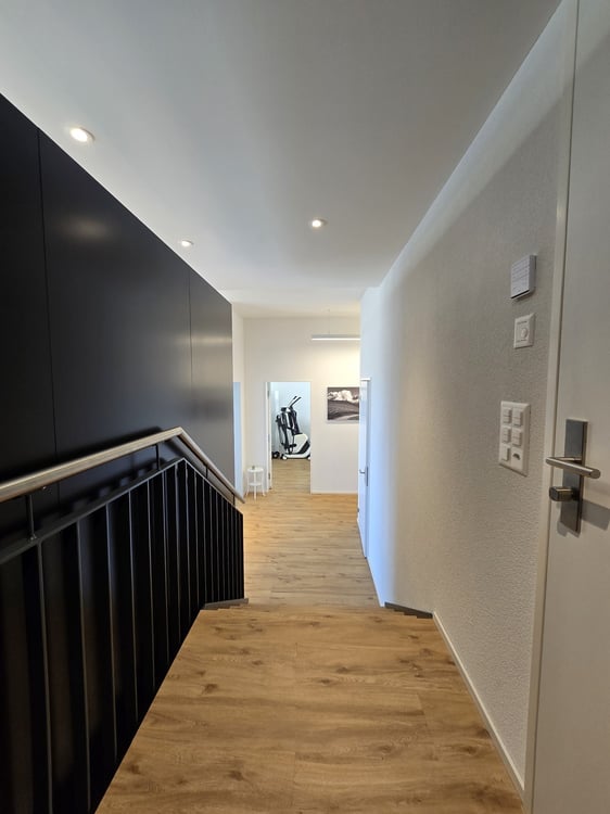 Ihr neues, modernes Gewerbe hell & einladend 5