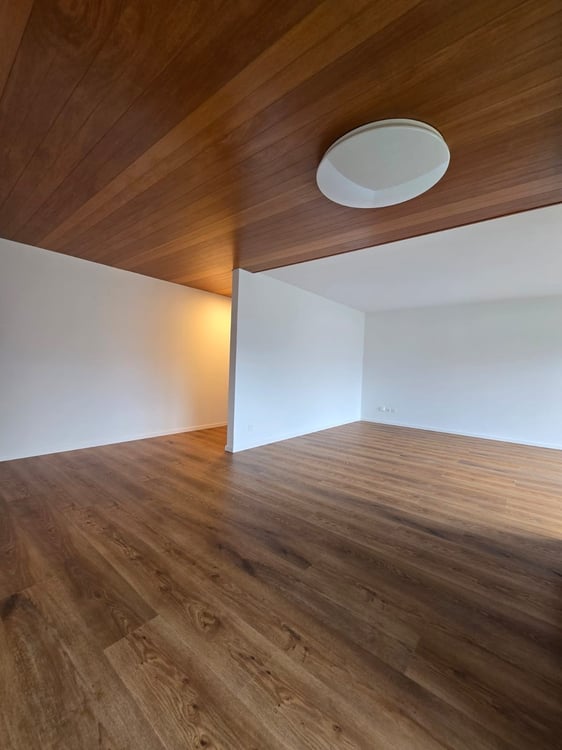 Grosszügige 4.5-Zimmer-Wohnung mit Balkon und Bergblick in Thun 10