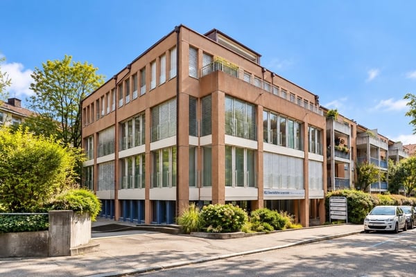 Stadtnahe 3.5-Zimmerwohnung 1