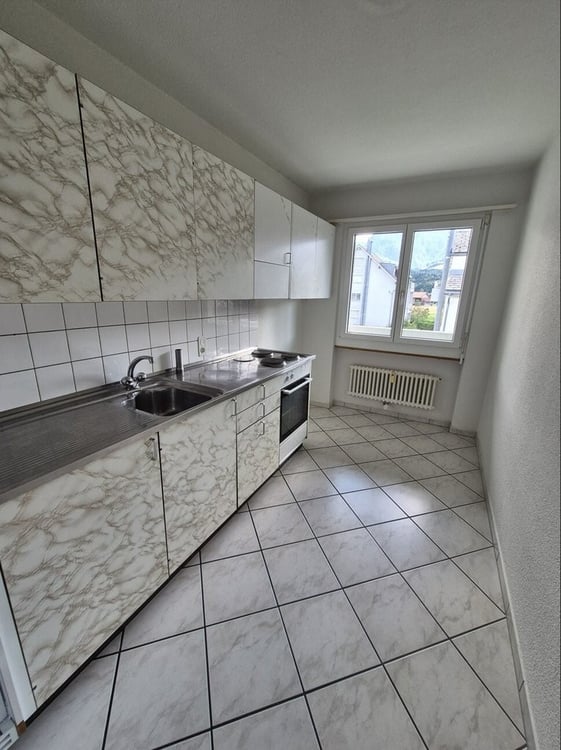 Ruhig gelegene 4- Zimmerwohnung in Thun-Dürrenast 1