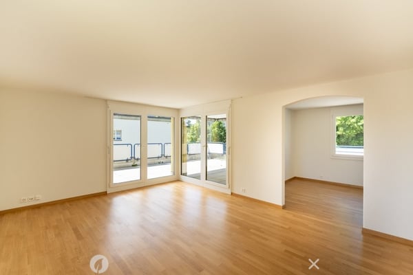 Chartmante 4.5-Zimmerwohnung EG / Charmant 4.5 pièces au rez 6