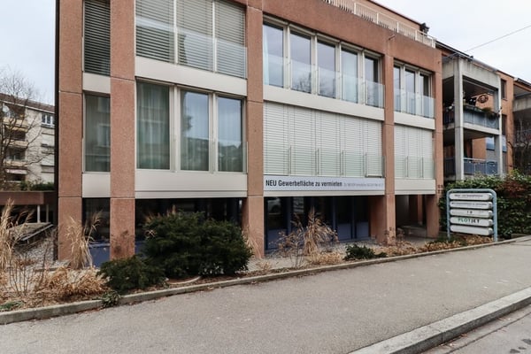 Attraktive Büro- oder Praxisräumlichkeiten im Mattenhofquartier 2