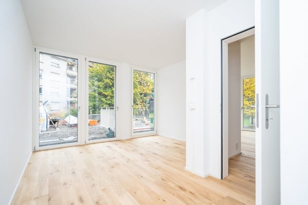 Frischsanierte 2.5-Zimmerwohnung in Stadtnähe 3